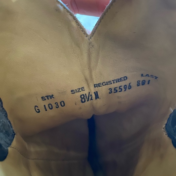 Corral snip toe cowboy boots size 8.5. 2” heel - Picture 6 of 6